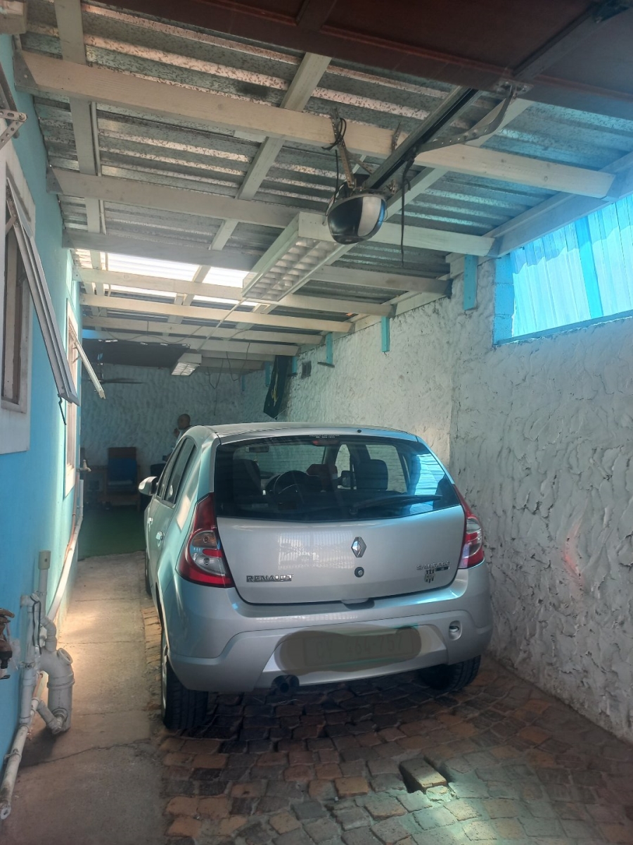 2 Bedroom Property for Sale in Belhar Western Cape